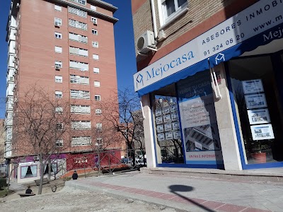 Main photo