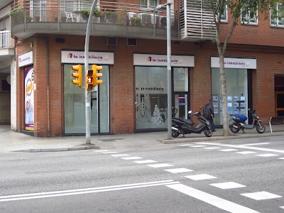 Main photo