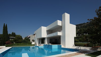 Main photo
